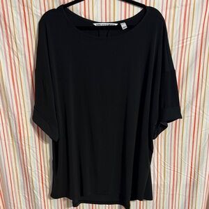Elegant Black Short Sleeve Top